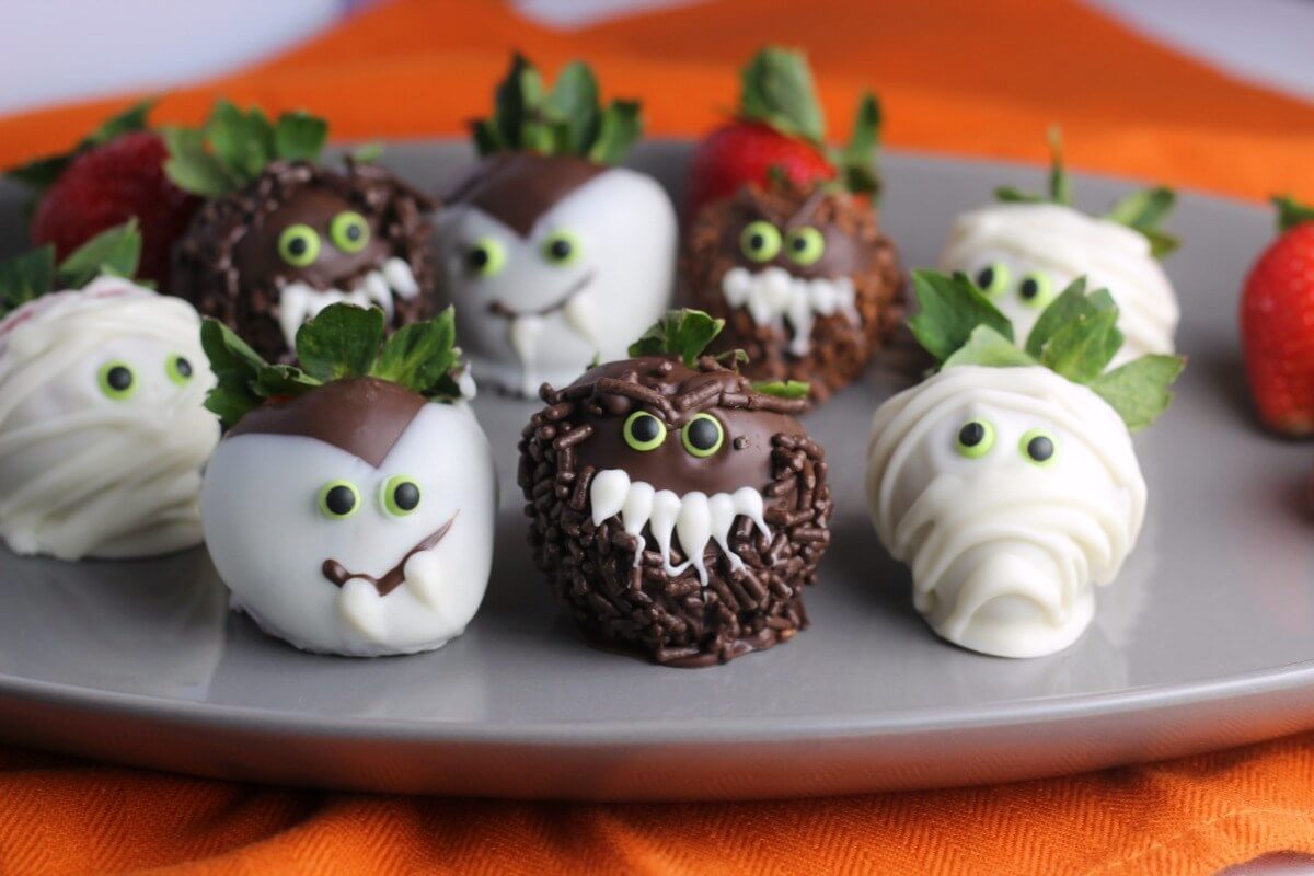 12 Halloween Desserts That Are Hauntingly Good - Chicfetti